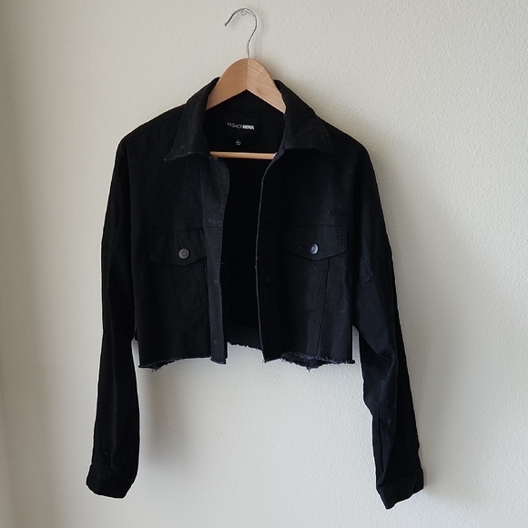Fashion Nova Black Denim Cropped Jacket Distressed Hem Sz L Indie Grunge - Picture 1 of 16